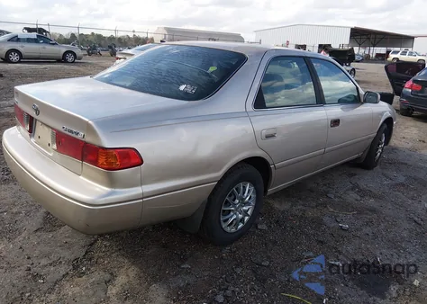 2000 Toyota Camry Ce from USA, damaged, VIN 4T1BG22KXYU738385